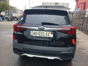 Kia Seltos 1.4 T-GDI 2021 Noir Mat