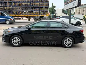 Kia Forte EX 2021 Noir