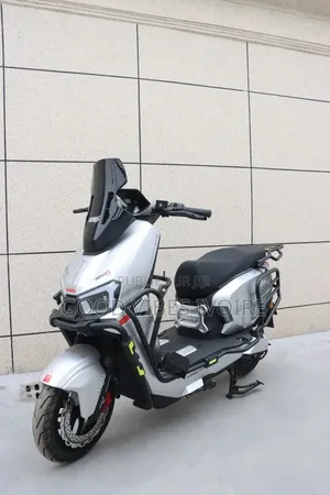 Nouveau Yamaha NMAX 155 2025 Noir