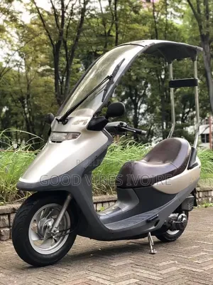 Nouveau Aprilia AS 2026 Blanc