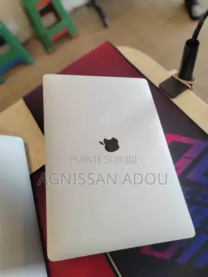 Nouveau Apple MacBook Air 2025 M4 16GB Intel Core i7 HDD+SSD 6T