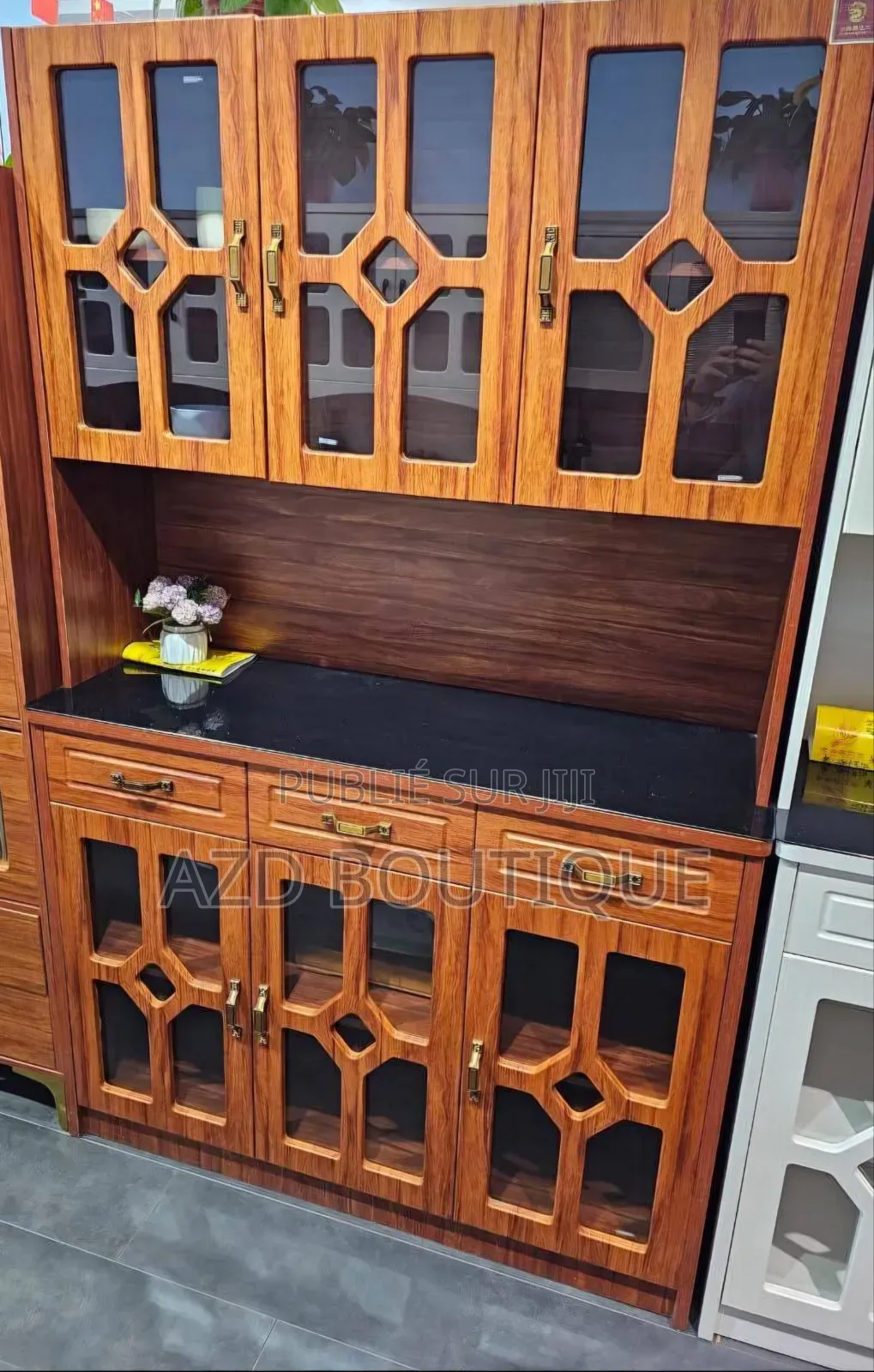 Buffet De Cuisine Ou Salon Pour Plusieurs Rangement