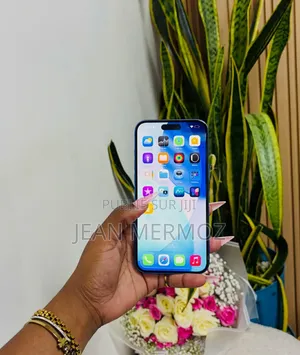 Nouveau Apple iPhone 16 Pro Max 1 TB Bleu