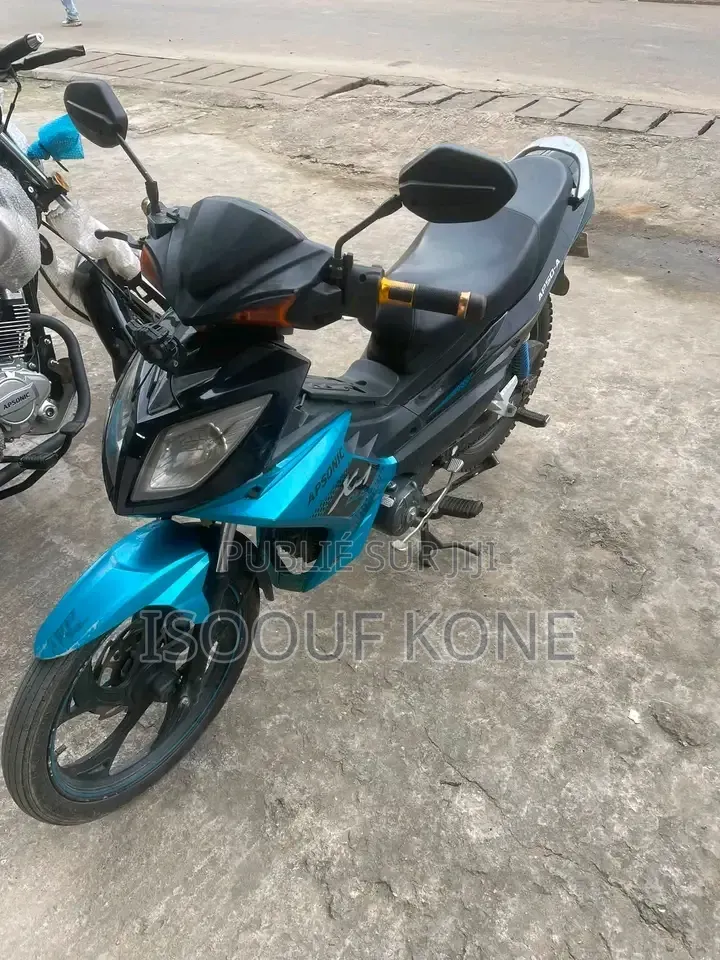 Nouveau KTM Duke 125 2023 Autre