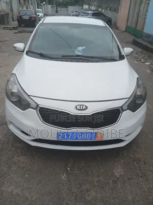 Kia Cerato 2013 Blanc