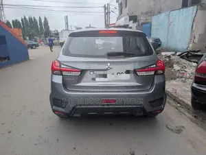 Mitsubishi ASX 2022 Gris