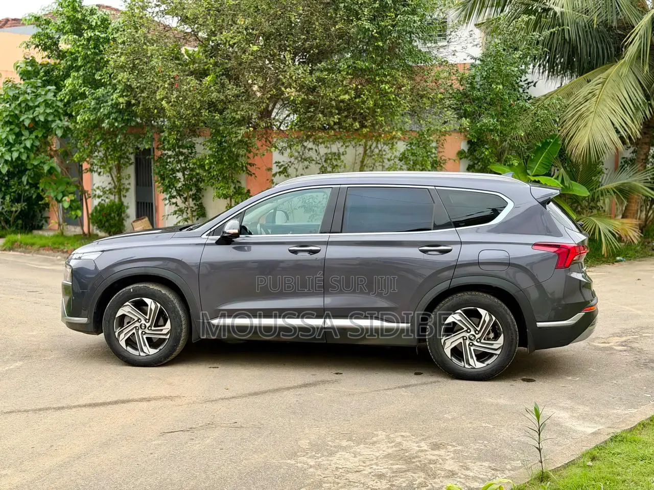 Hyundai Santa Fe 2023 Gris