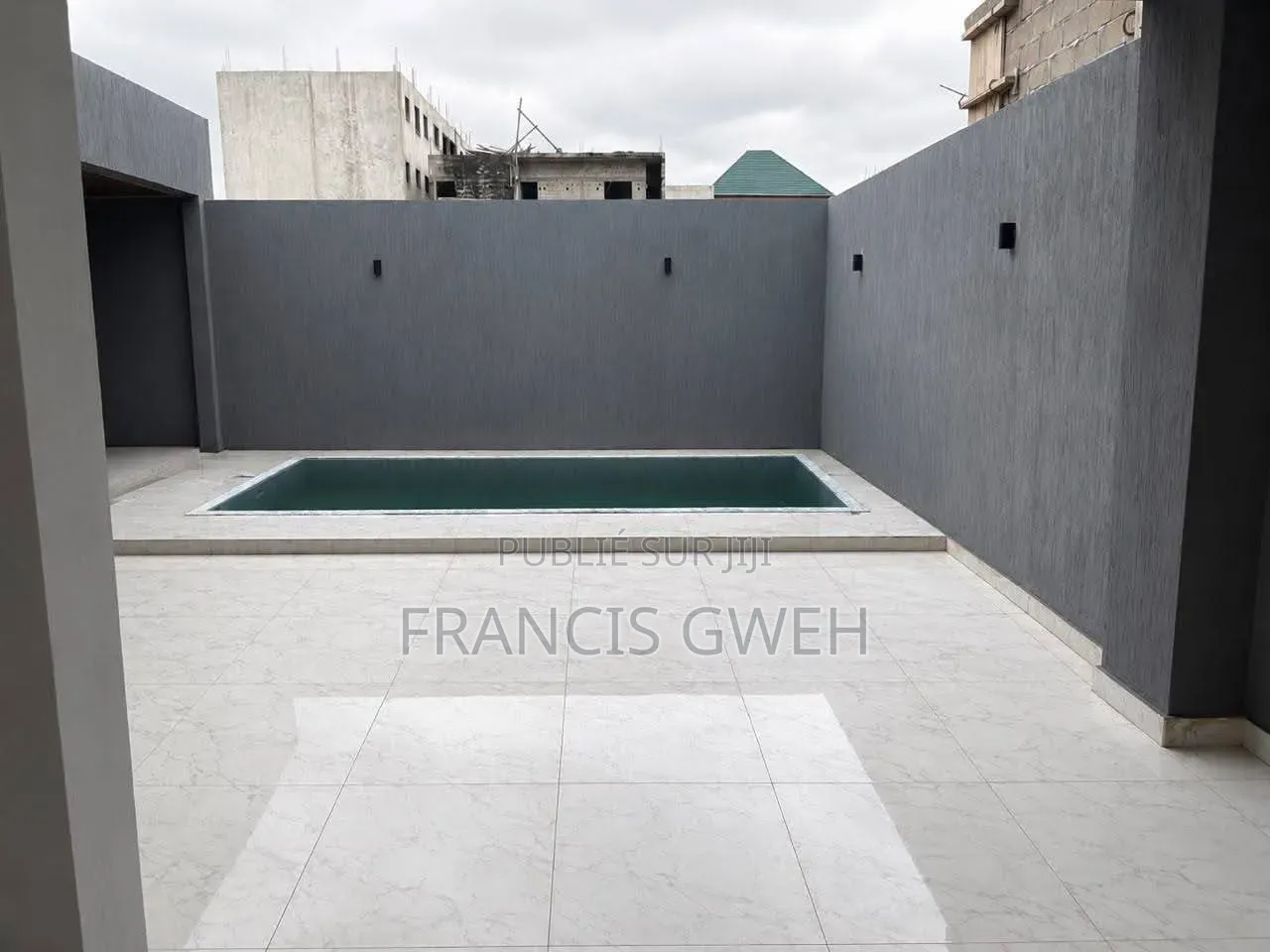 4chbre Duplex dans Francis Gweh, Cocody à Vendre