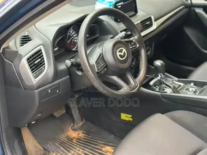 Mazda 3 2019 Gris