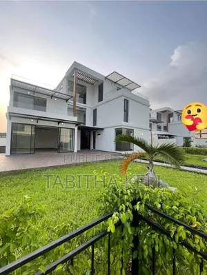 5chbre Duplex dans Francis Gweh, Cocody à Louer