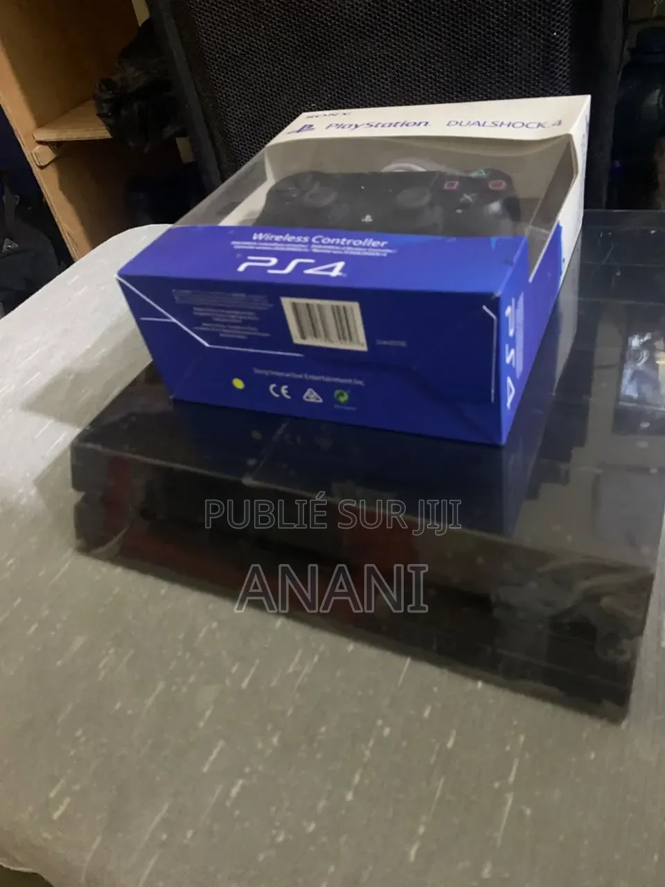 PS4 Fat Craqué Avec Une Manette Et 10 Jeux Déjà Installés