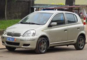 Toyota Yaris 2006 Doré