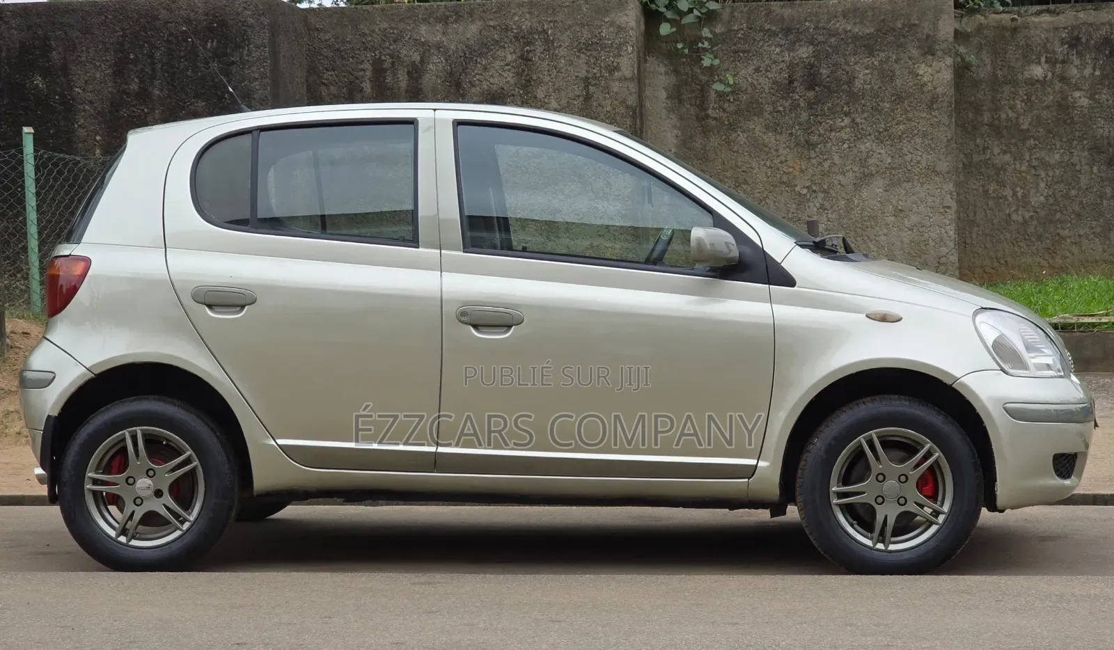 Toyota Yaris 2006 Doré