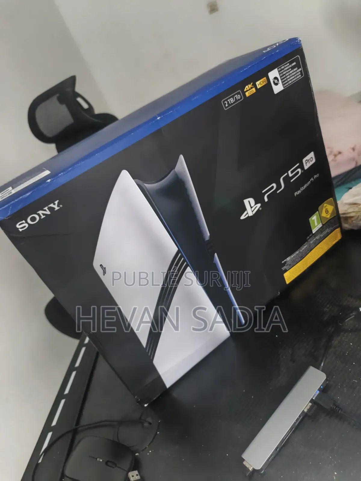PS5 PRO ( Version Récente) Nouveau Dans Carton