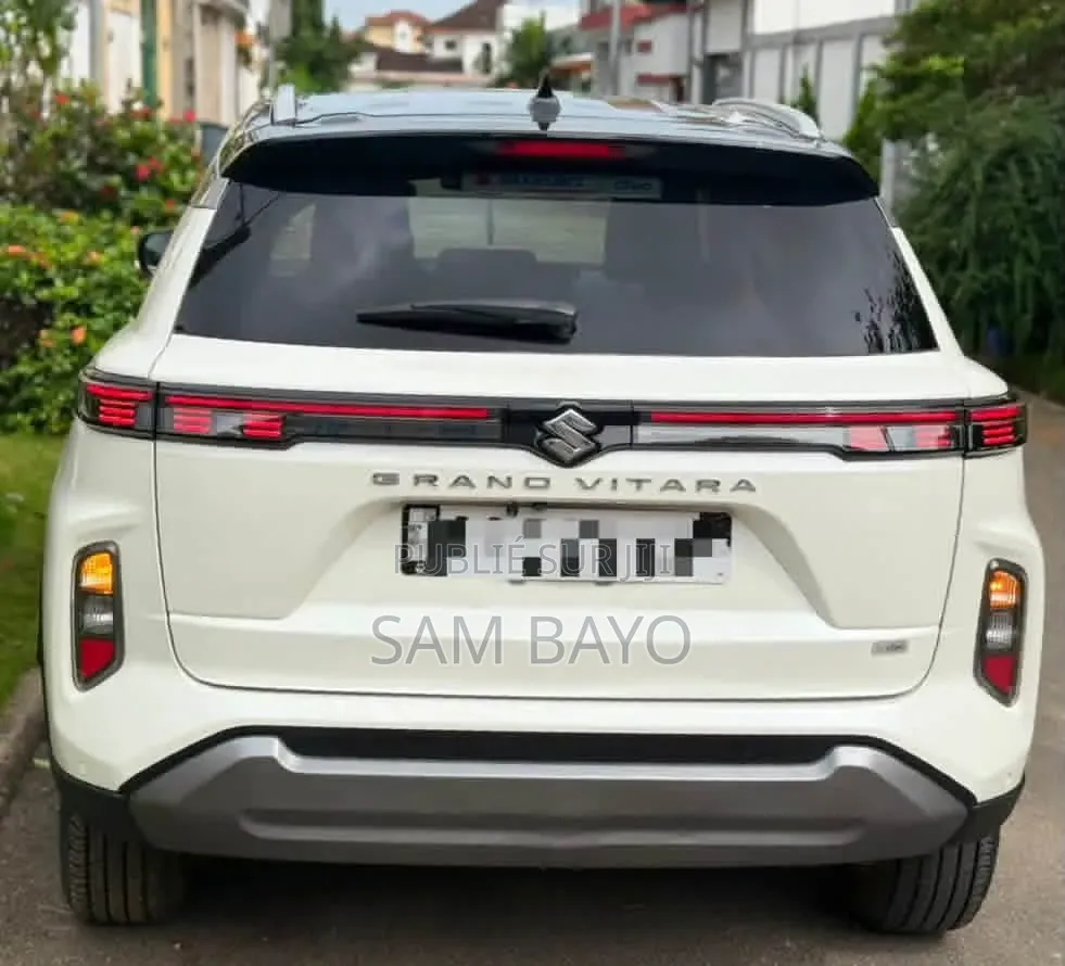 Suzuki Grand Vitara 2023 Blanc