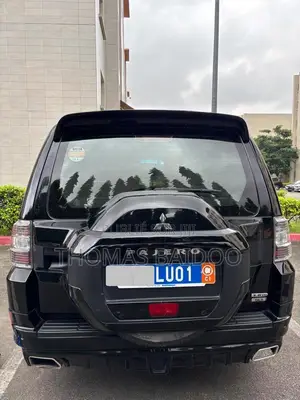 Mitsubishi Pajero V80 3.8 V6 GLS 2021 Noir