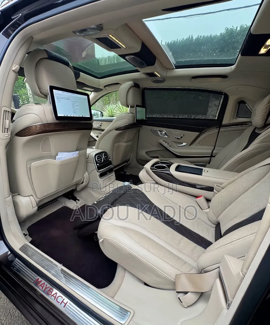 Mercedes-Benz Maybach 2023 Marron