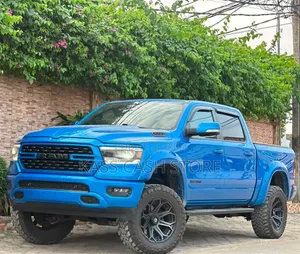 Dodge RAM 2023 Bleu