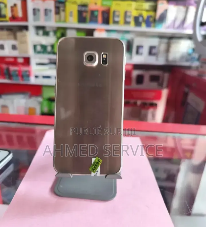 Nouveau Samsung Galaxy S6 edge 128 GB Or rose