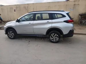 Toyota Rush 1.5 AWD 2020 Gris