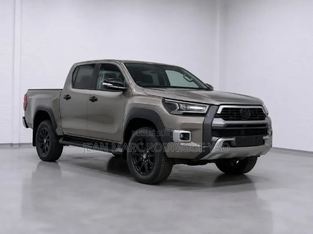 Nouveau Toyota Hilux 2026 Blanc