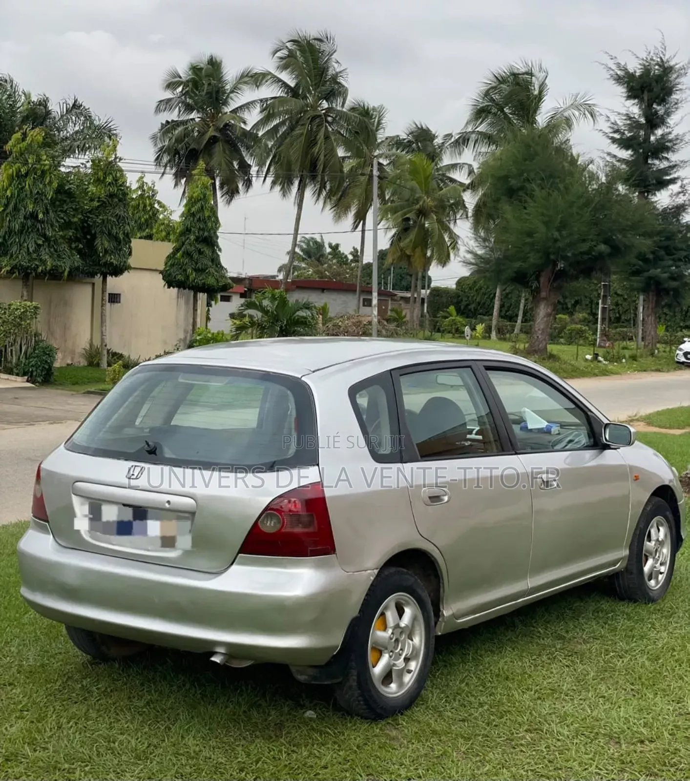 Honda Civic DX 2dr Coupe (1.7L 4cyl 4A) 2002 Gris