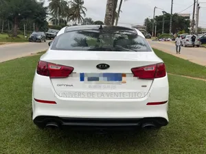 Kia Optima LX 4dr Sedan (2.4L 4cyl 6A) 2015 Blanc
