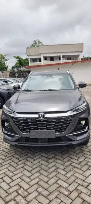 Nouveau Changan CS75 2025 Noir Mat