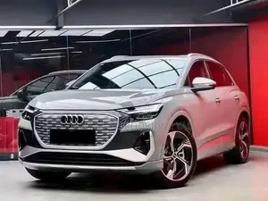 Nouveau Audi Q4 e-tron 2026 Beige