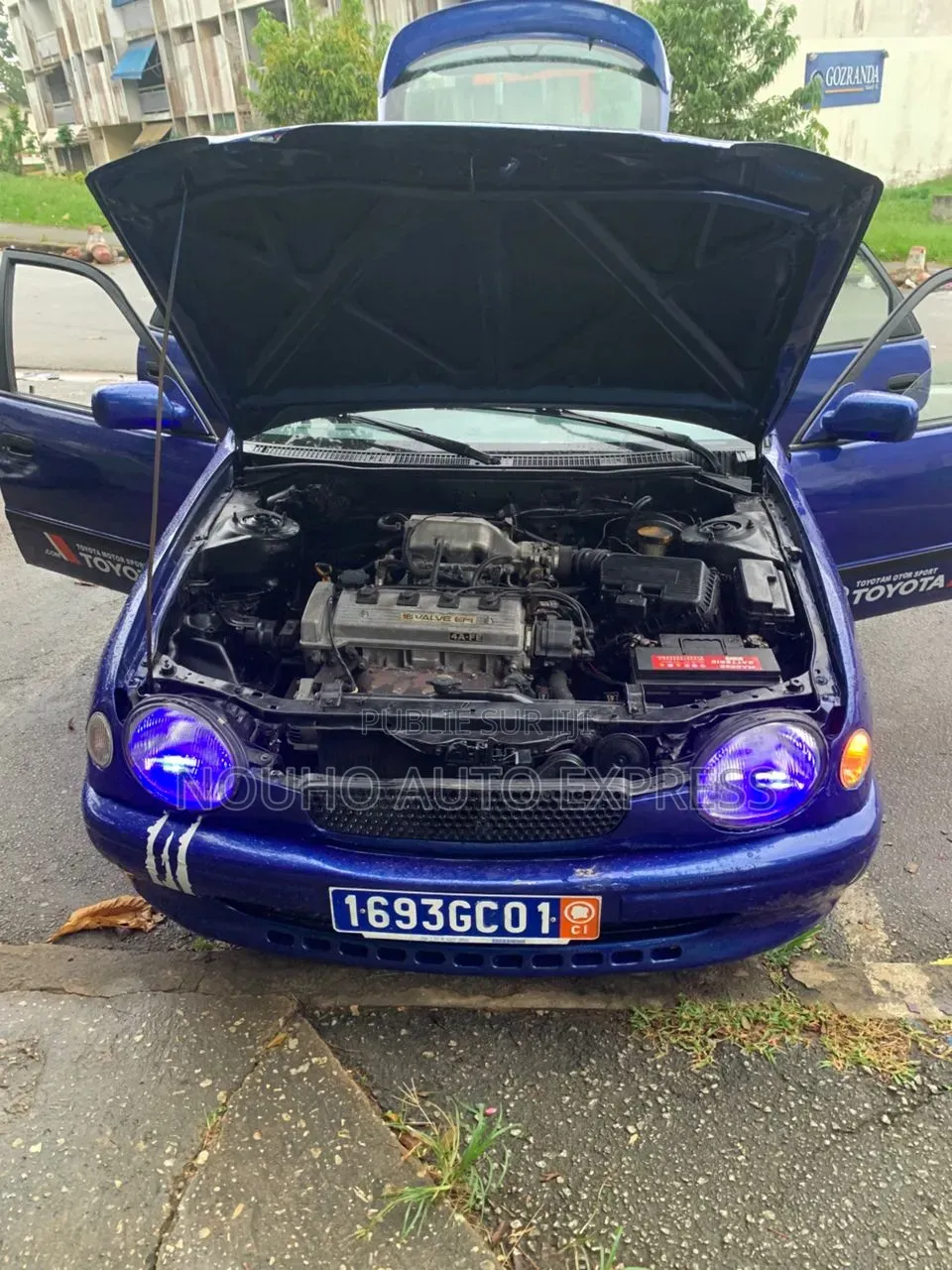 Toyota Corolla 2002 Bleu