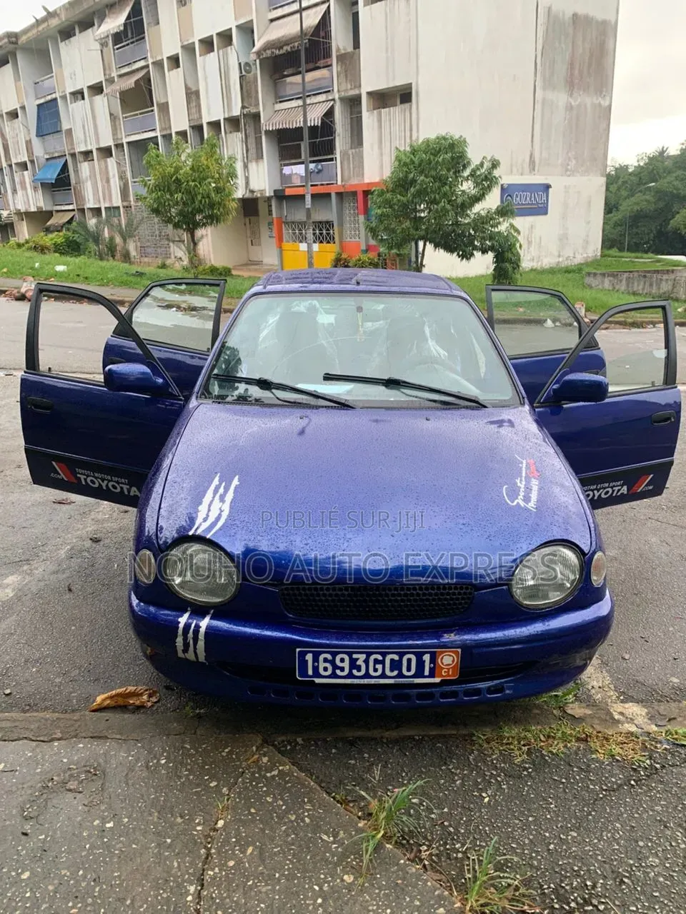 Toyota Corolla 2002 Bleu