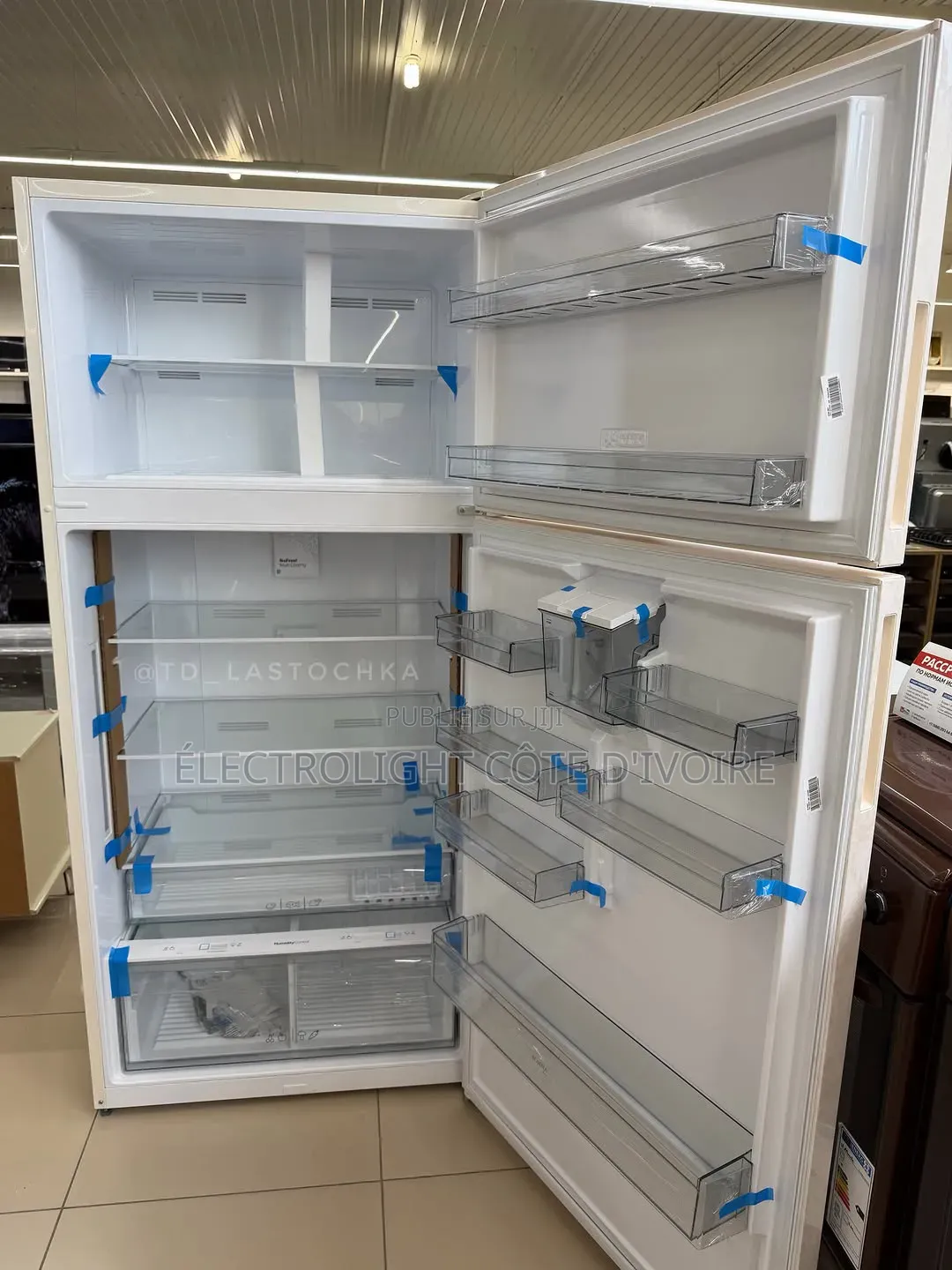 Réfrigérateur 575 Litres