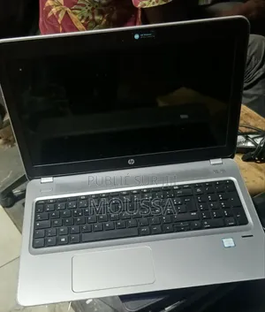 Ordinateur portable HP ProBook 640 G5 8GB Intel Core i3 HDD 500GB
