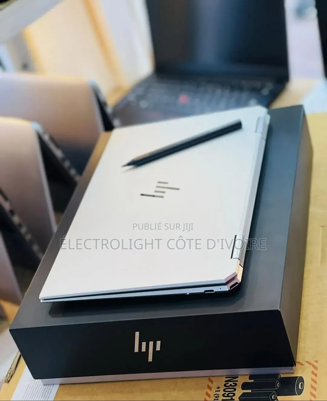 Nouveau HP Spectre X360 16GB Intel Core i7 SSD 512GB