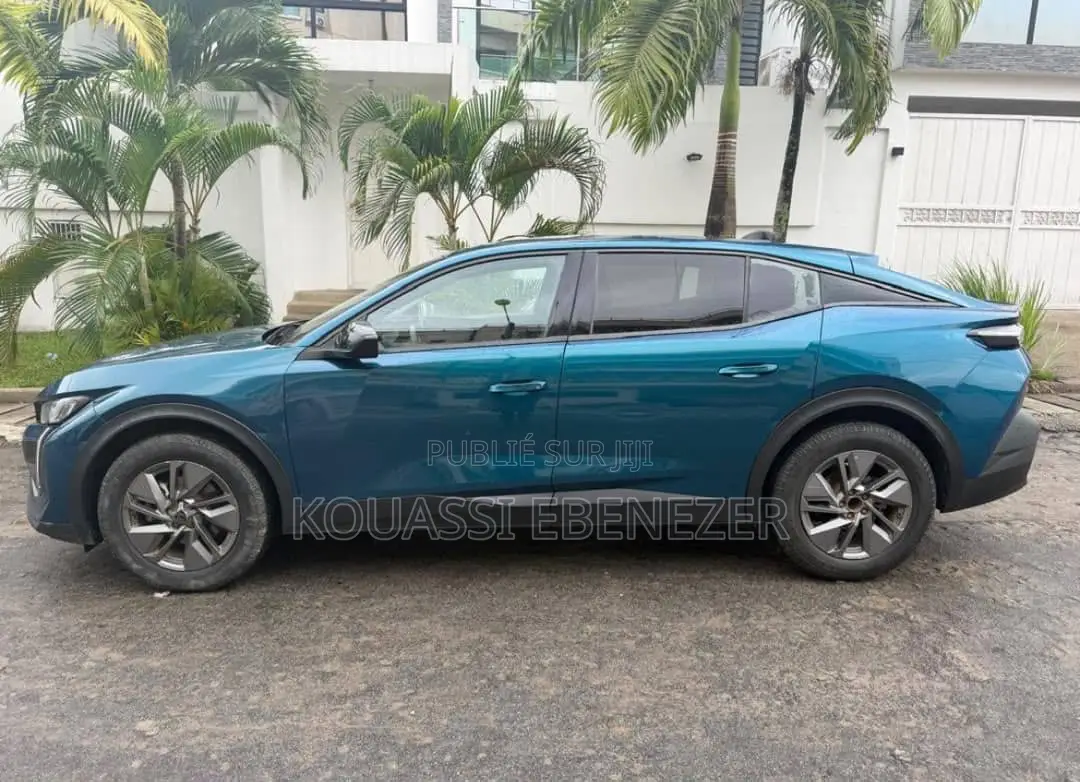 Peugeot 408 2024 Bleu