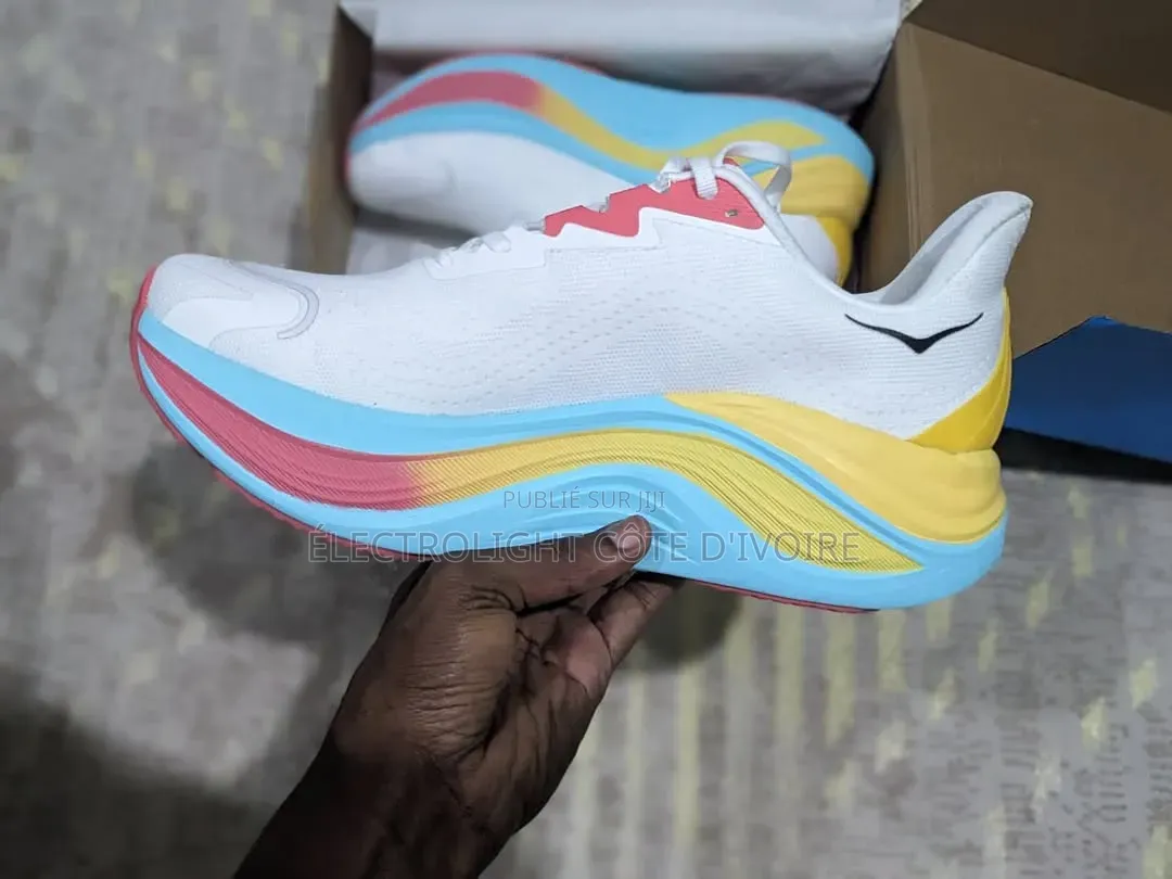 Hoka Bondi 9