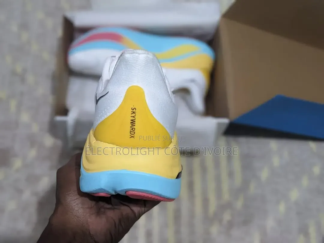 Hoka Bondi 9