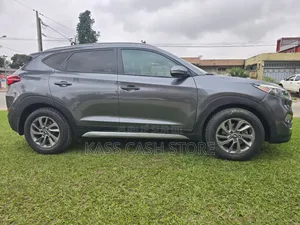Hyundai Tucson 2017 Gris