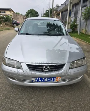 Mazda 616 2002 Gris