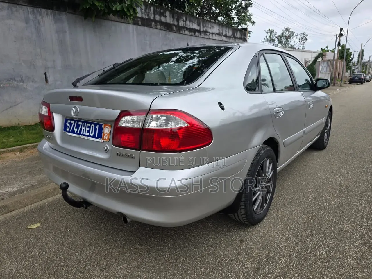 Mazda 616 2002 Gris
