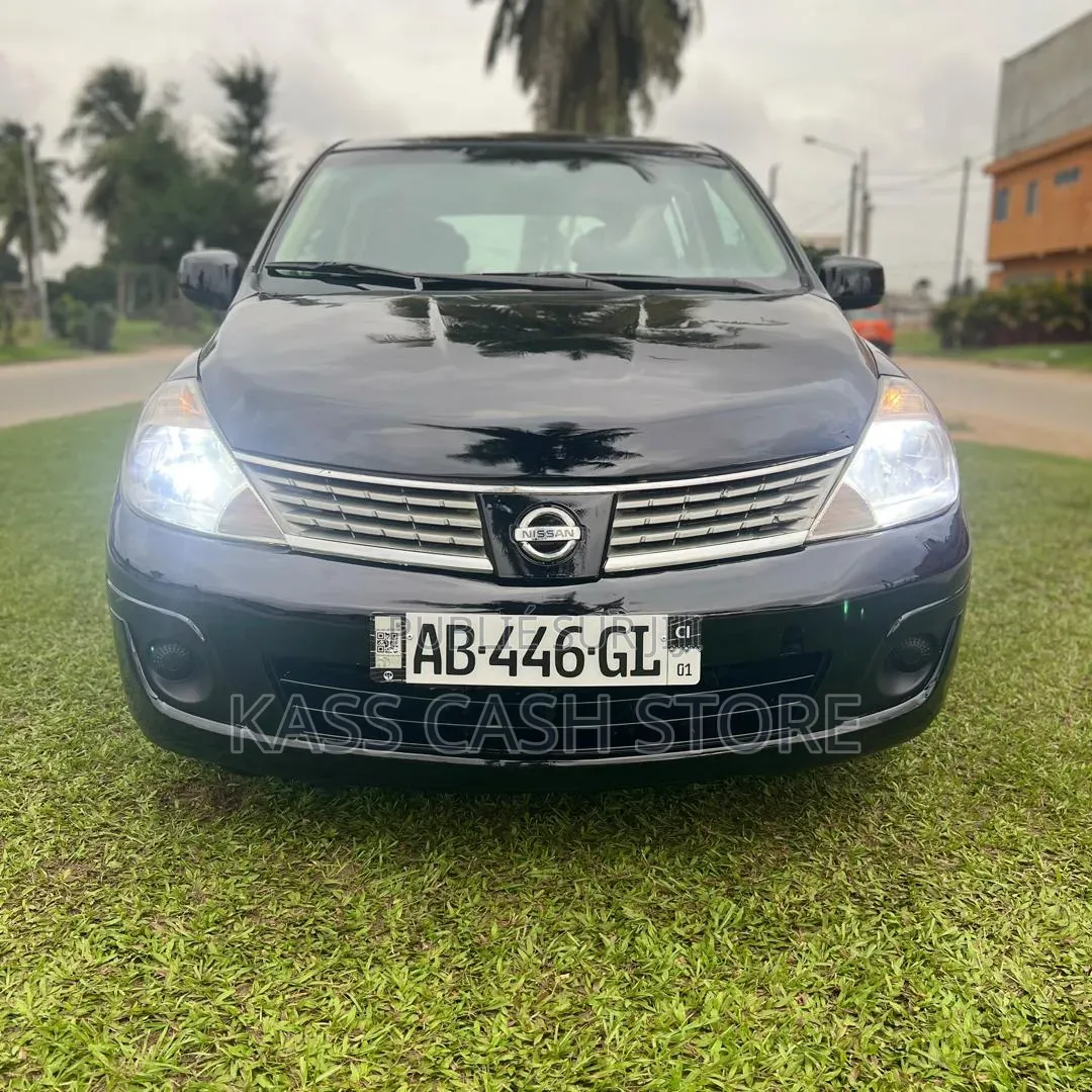 Nissan Versa 2008 Noir