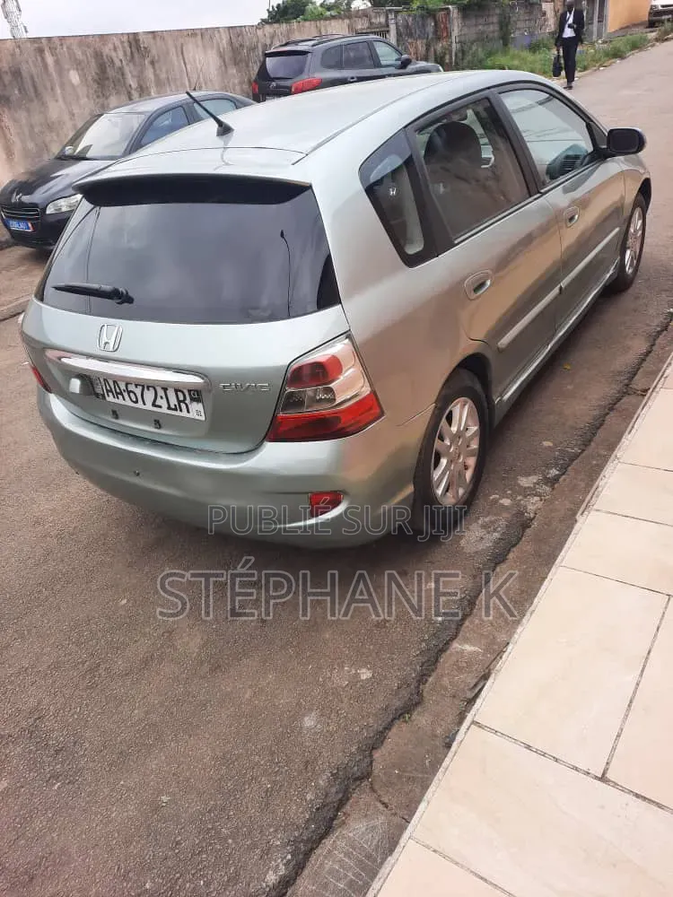 Honda Civic 2004 Gris
