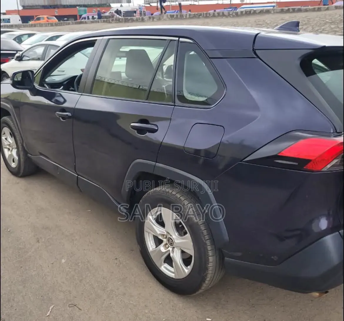 Toyota RAV4 2020 Bleu