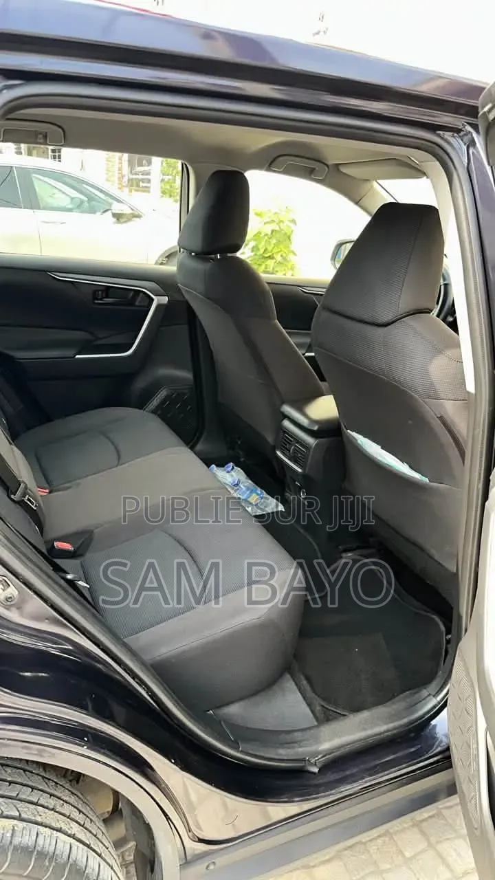 Toyota RAV4 2020 Bleu