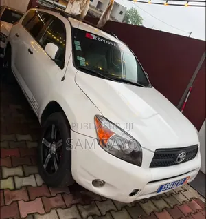 Toyota RAV4 2008 Blanc