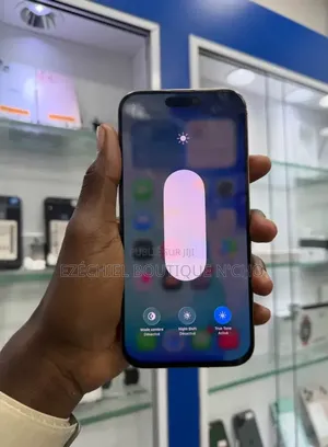 Nouveau Apple iPhone 16 Pro Max 256 GB Blanc