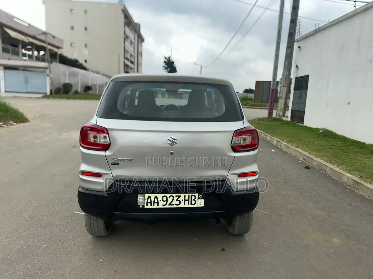 Suzuki S-Presso 2024 Gris