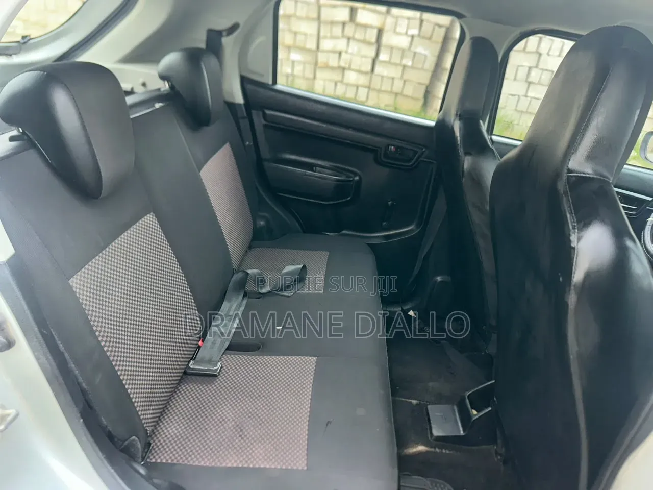 Suzuki S-Presso 2024 Gris