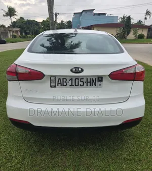 Kia Forte 2016 Blanc cassé