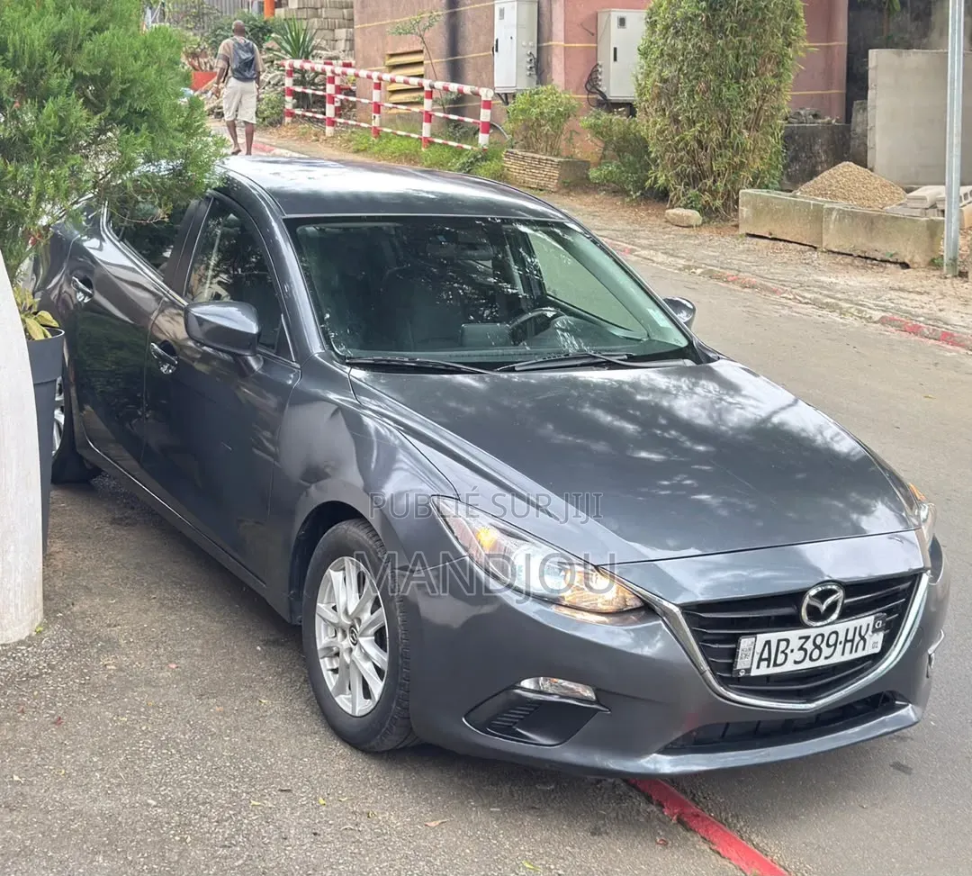 Mazda 3 2017 Gris